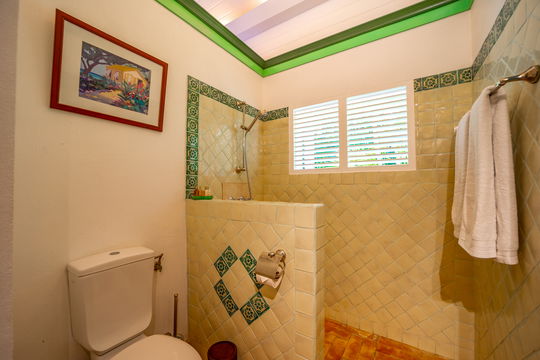 VILLA KERMAO BEDROOM1 6