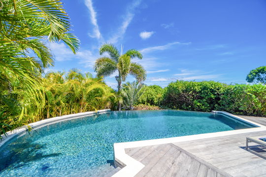 VILLA KERMAO POOL & TERRACE 5