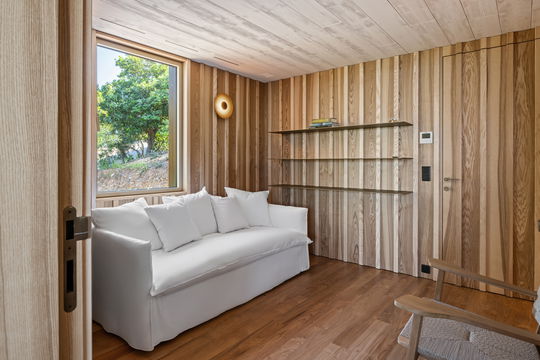 VILLA GOLDEN EYE BEDROOM1 15
