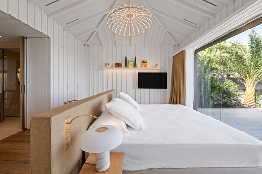 VILLA GOLDEN EYE BEDROOM2 1