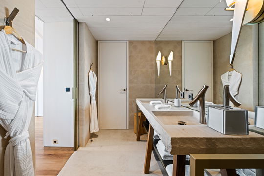 VILLA GOLDEN EYE BEDROOM2 12