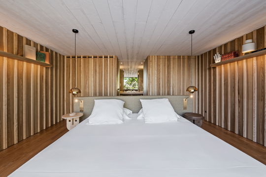 VILLA GOLDEN EYE BEDROOM3 8