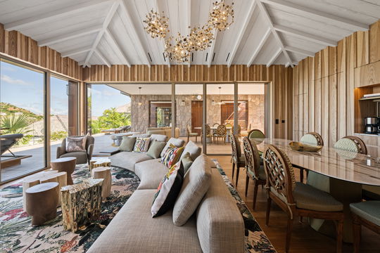 VILLA GOLDEN EYE LIVING AREA 6