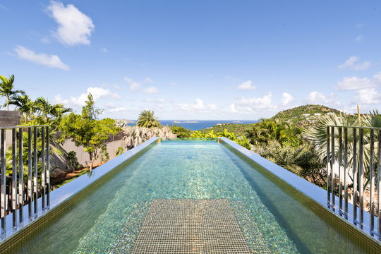VILLA GOLDEN EYE POOL & TERRACE 2