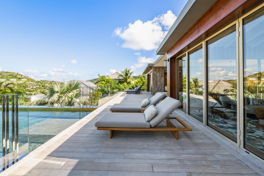 VILLA GOLDEN EYE POOL & TERRACE 4