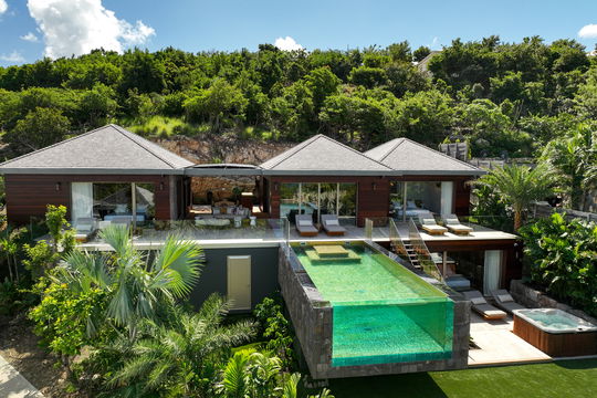 VILLA GOLDEN EYE POOL & TERRACE 7