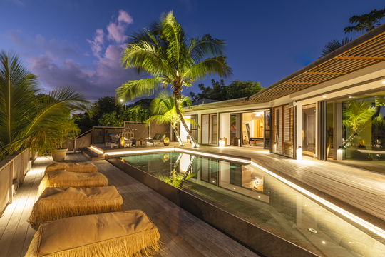 VILLA GYPSET BY NIGHT 6