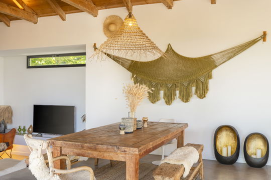 VILLA GYPSET KITCHEN & DINING AREA 1