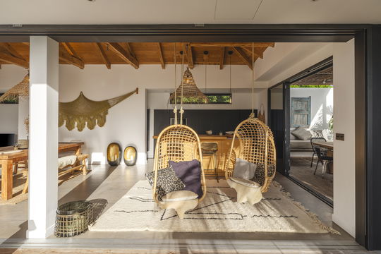 VILLA GYPSET KITCHEN & DINING AREA 7