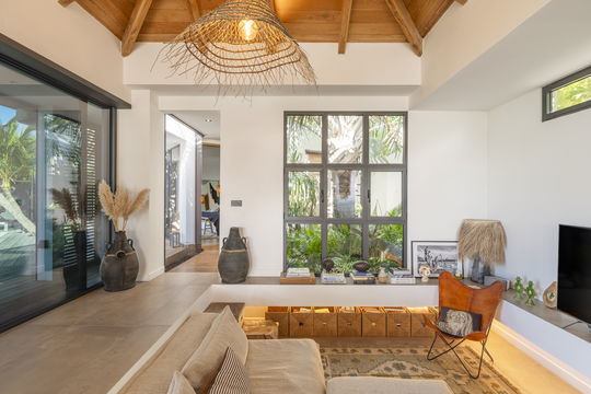 VILLA GYPSET LIVING AREA 4