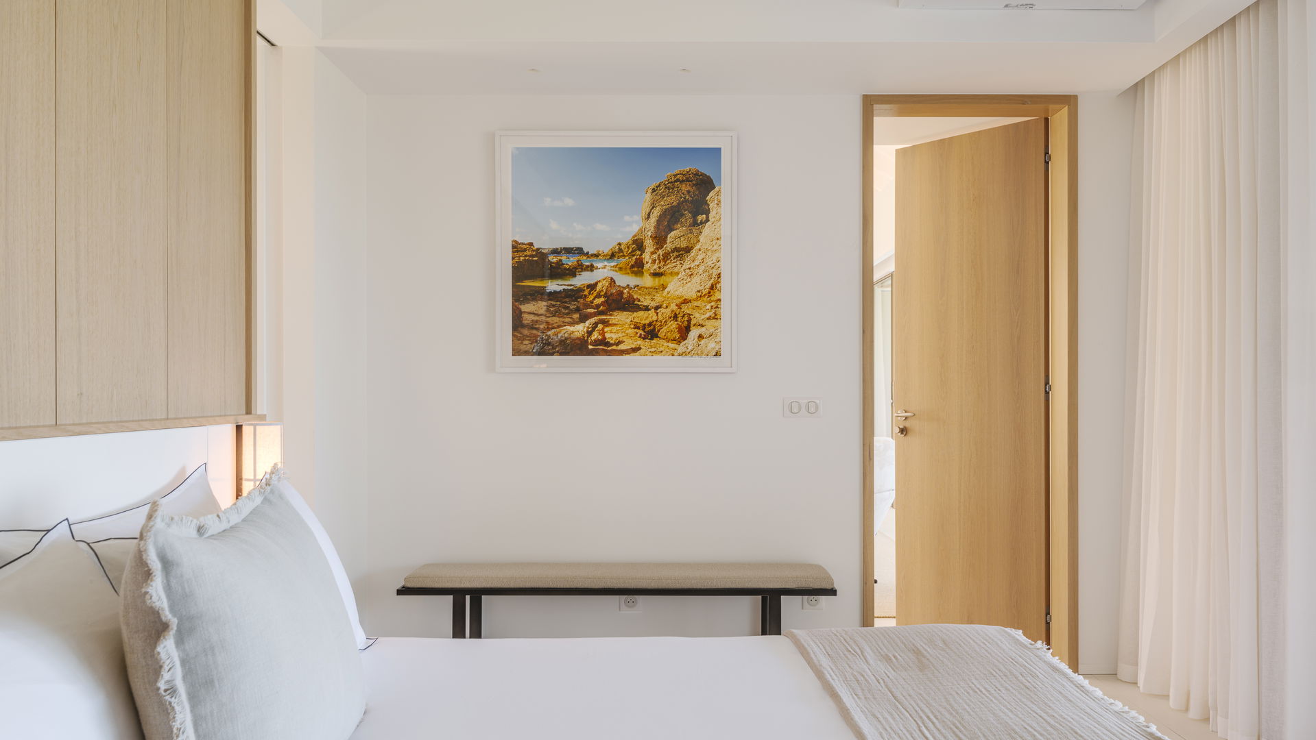 BEDROOM 1