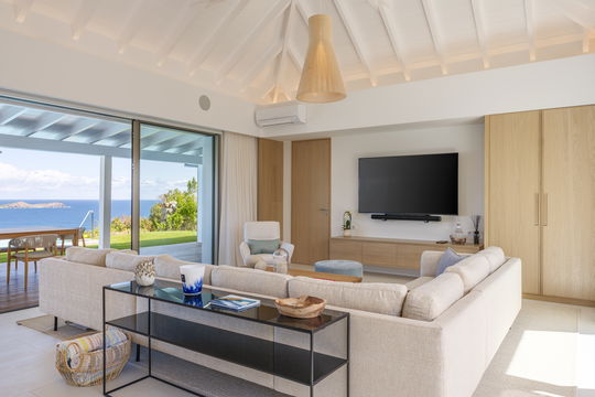 VILLA INDIGO LIVING AREA 1