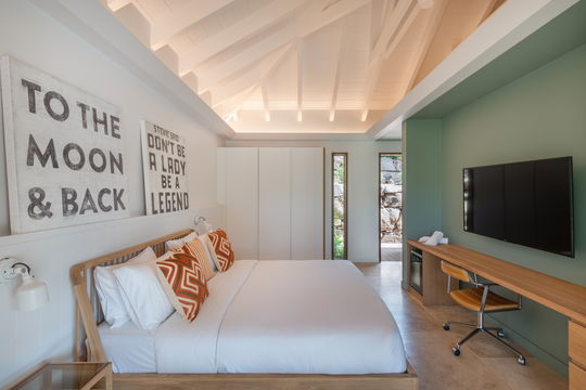 VILLA LINDA BEDROOM2 4