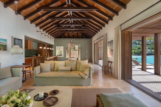VILLA LINDA LIVING AREA 3