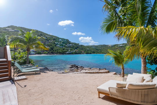 VILLA LINDA OUTDOORS 3