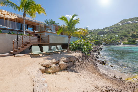 VILLA LINDA OUTDOORS 4
