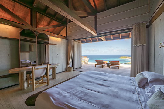 VILLA MANOIR VOLTAIRE BEDROOM1 9