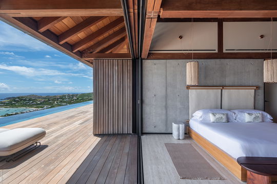 VILLA MANOIR VOLTAIRE BEDROOM4 3