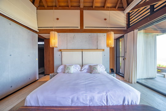 VILLA MANOIR VOLTAIRE BEDROOM6 3