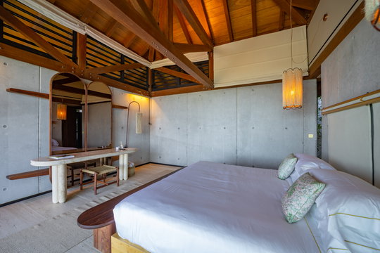 VILLA MANOIR VOLTAIRE BEDROOM6 5