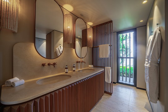 VILLA MANOIR VOLTAIRE BEDROOM6 7