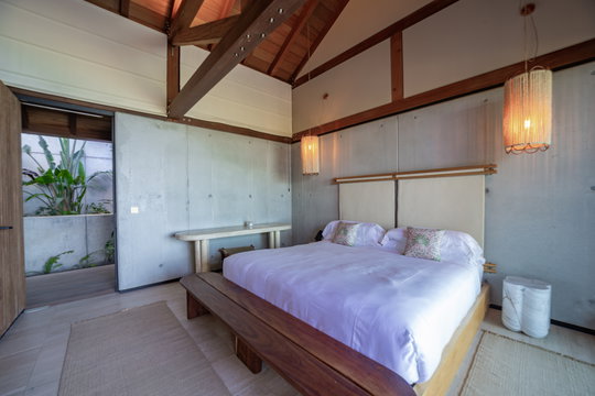 VILLA MANOIR VOLTAIRE BEDROOM7 5