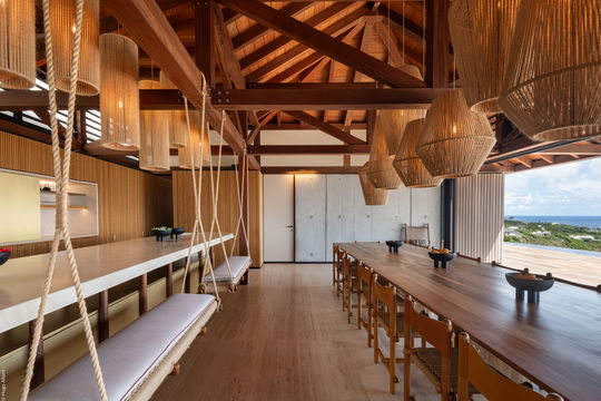 VILLA MANOIR VOLTAIRE KITCHEN & DINING AREA 2