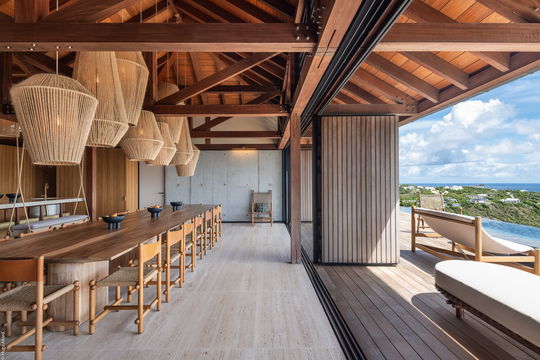 VILLA MANOIR VOLTAIRE KITCHEN & DINING AREA 3