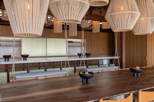 VILLA MANOIR VOLTAIRE KITCHEN & DINING AREA 4