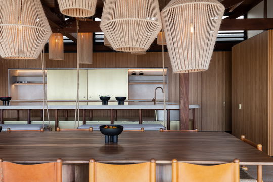 VILLA MANOIR VOLTAIRE KITCHEN & DINING AREA 5