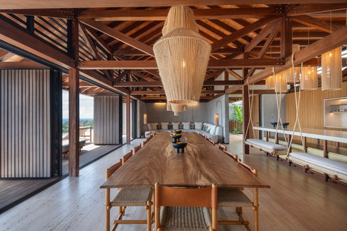 VILLA MANOIR VOLTAIRE KITCHEN & DINING AREA 8