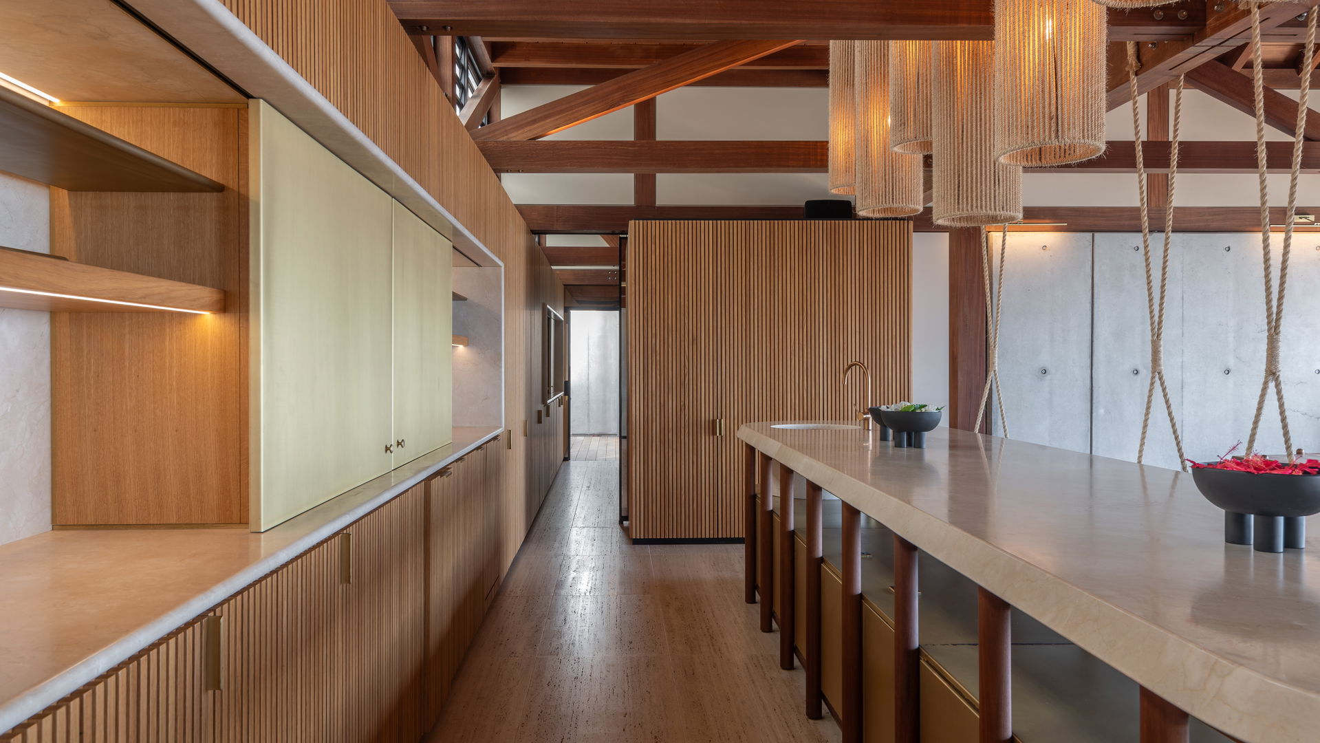 KITCHEN & DINING AREA