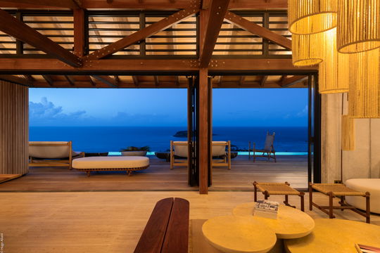 VILLA MANOIR VOLTAIRE LIVING AREA 4