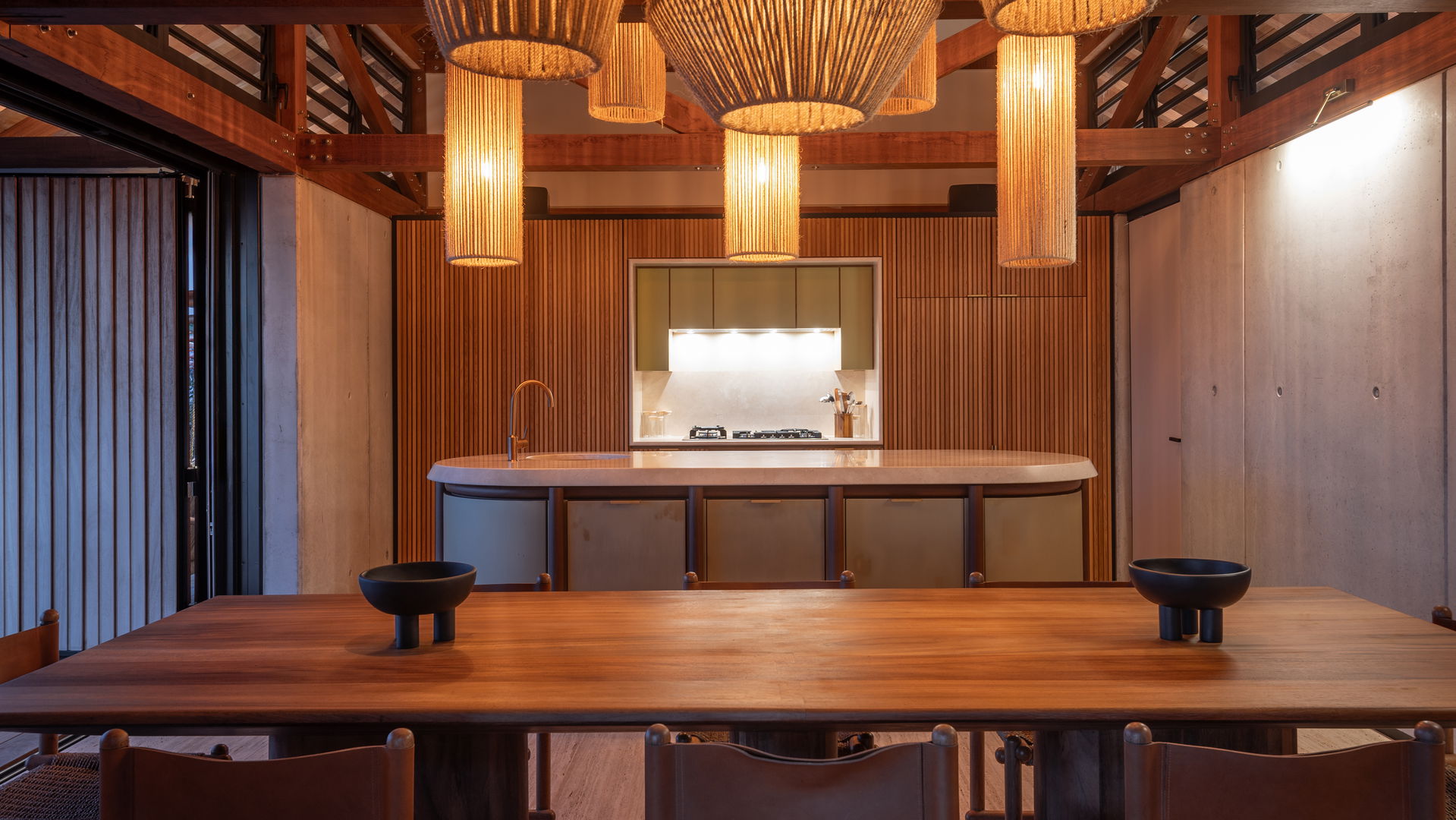 TI MANOIR KITCHEN & DINING AREA