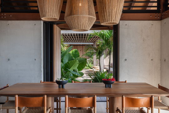 VILLA MANOIR VOLTAIRE TI MANOIR KITCHEN & DINING AREA 2