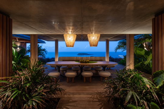 VILLA MANOIR VOLTAIRE TI MANOIR KITCHEN & DINING AREA 8