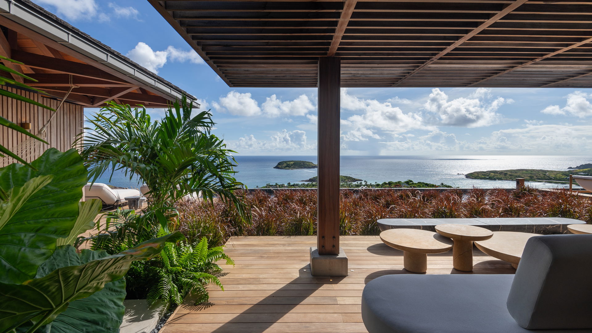 TI MANOIR LOUNGE AREA