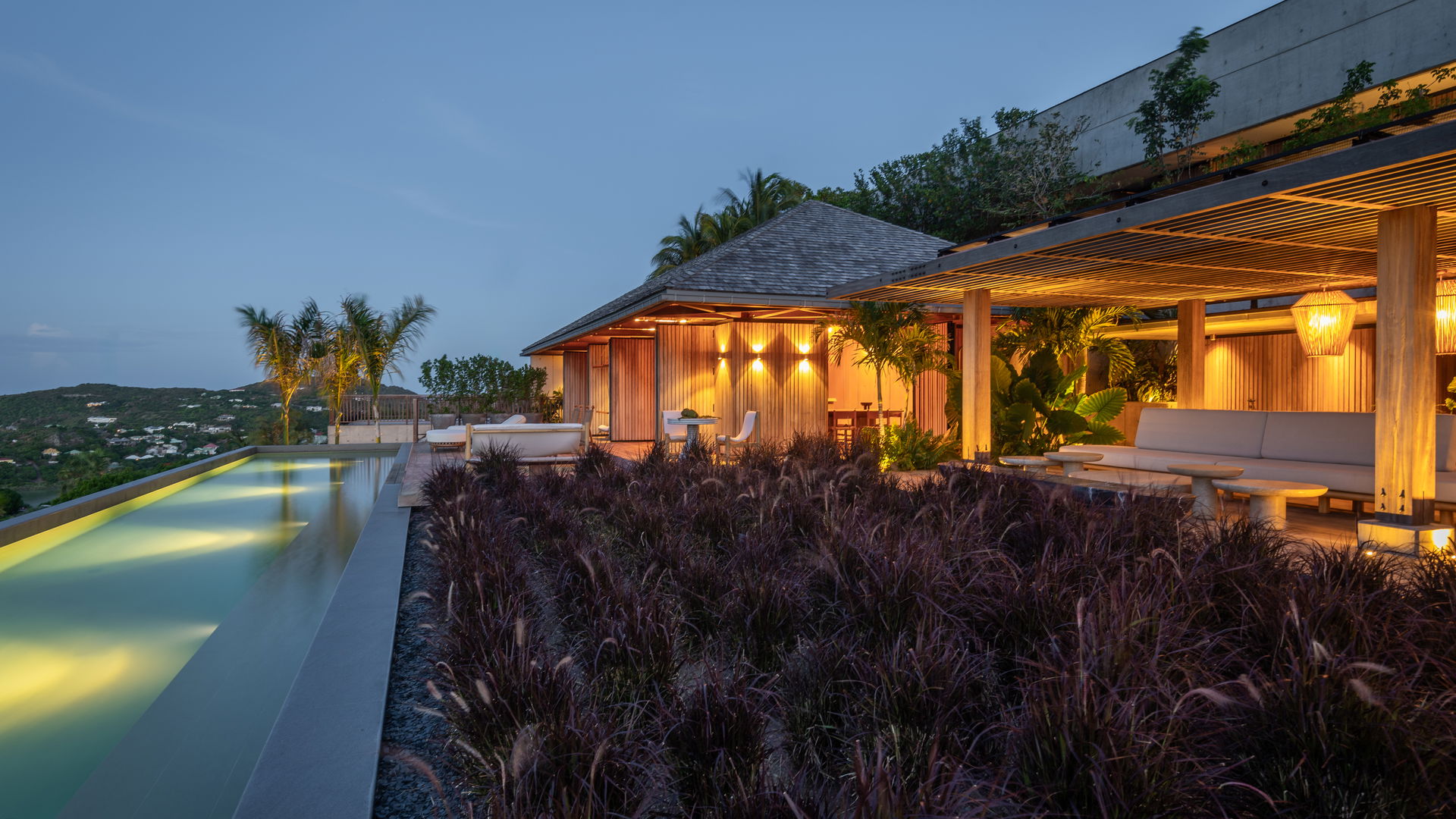 TI MANOIR LOUNGE AREA