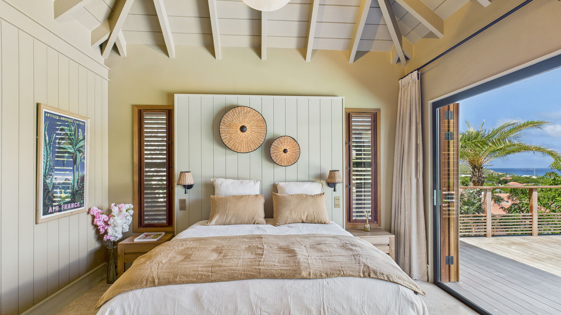 BEDROOM 1