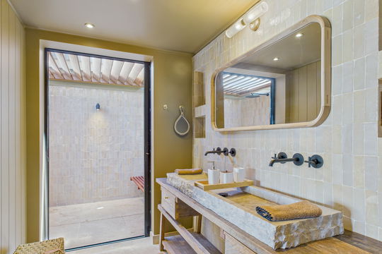 VILLA BONNIE BEDROOM2 18