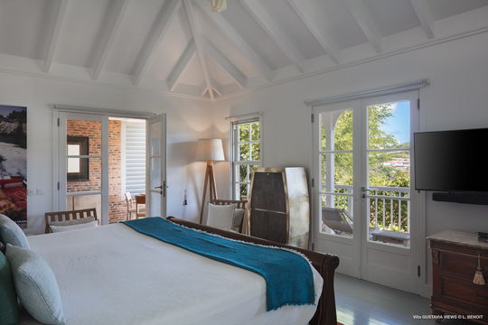 VILLA GUSTAVIA VIEWS BEDROOM4 1