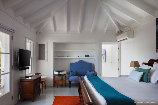 VILLA GUSTAVIA VIEWS BEDROOM4 2