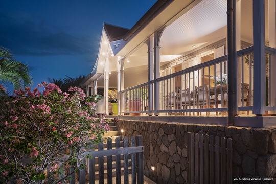 VILLA GUSTAVIA VIEWS OUTDOORS 4