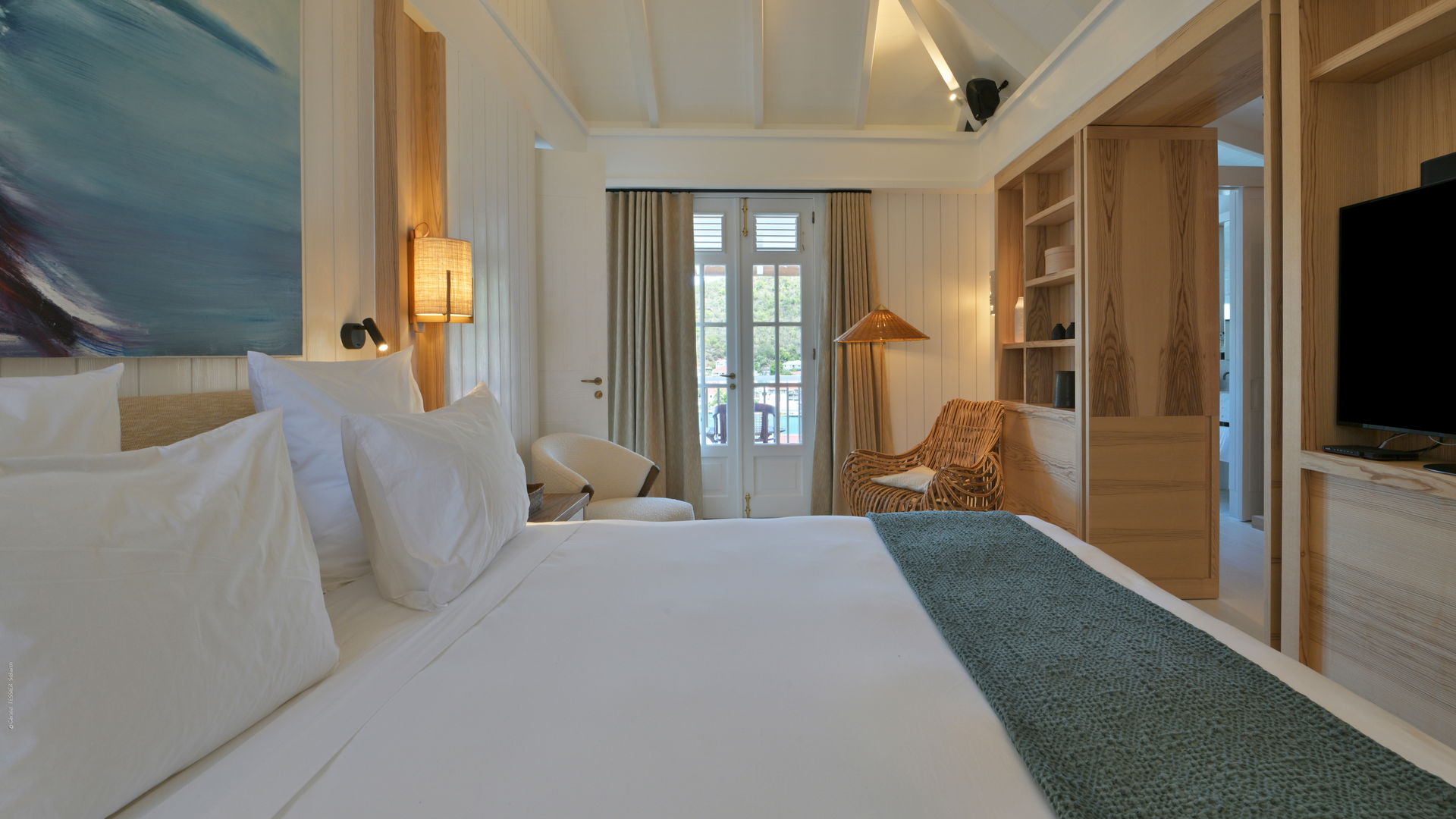 BEDROOM 1