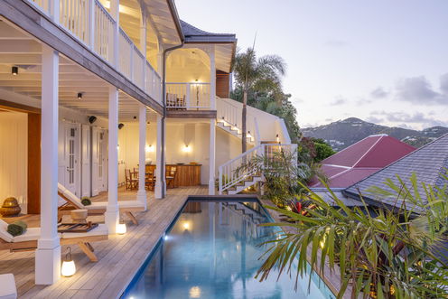 VILLA SEA HORSE BY NIGHT 2