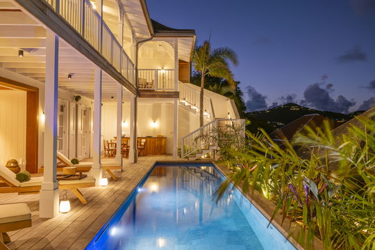 VILLA SEA HORSE BY NIGHT 4