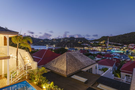 VILLA SEA HORSE BY NIGHT 8