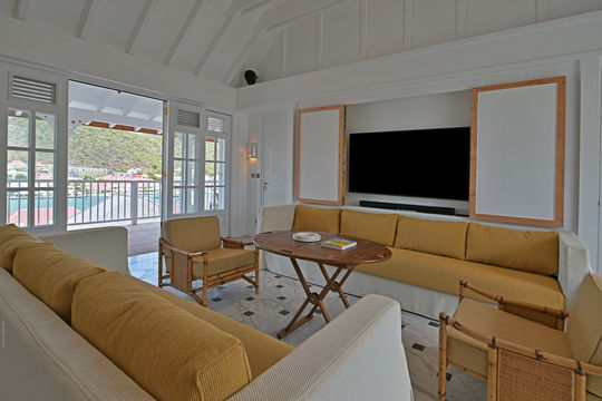 VILLA SEA HORSE LIVING AREA 4