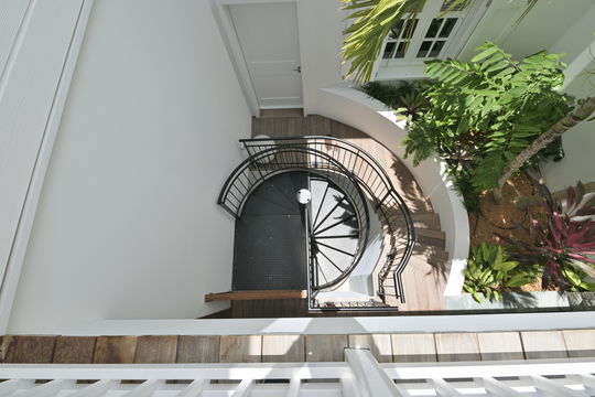 VILLA SEA HORSE OUTDOORS 9.JPG