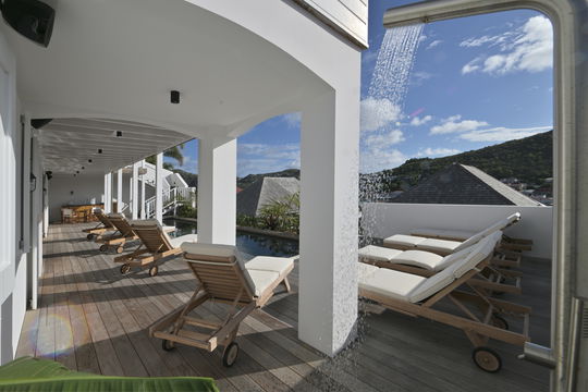 VILLA SEA HORSE POOL & TERRACE 14.JPG